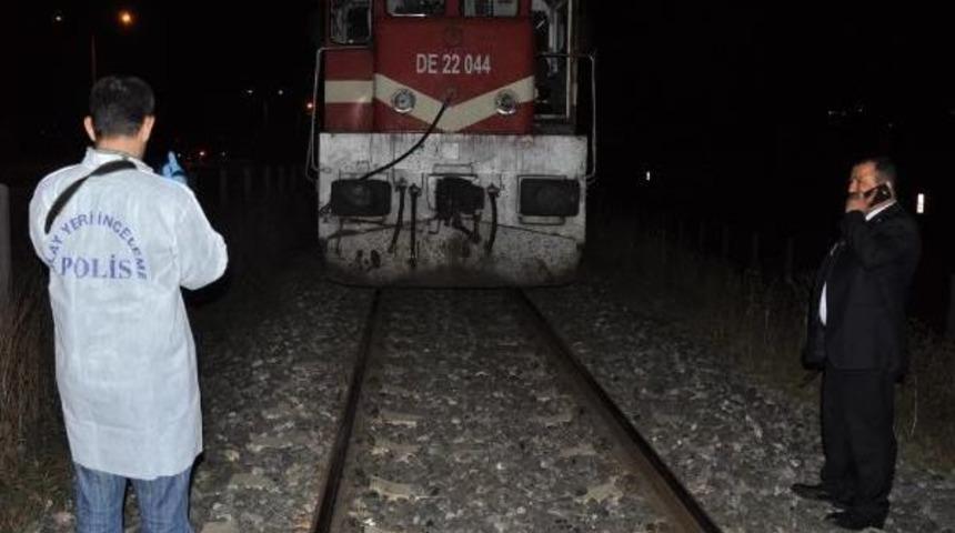 Yolcu Treninin &Ccedil;arptığı Yaya Olay Yerinde &Ouml;ld&uuml;