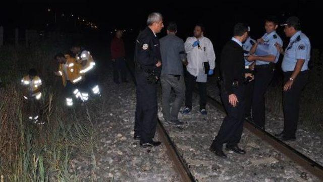 Yolcu Treninin &Ccedil;arptığı Yaya Olay Yerinde &Ouml;ld&uuml; 3