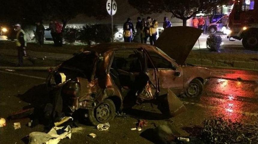 Bolu&rsquo;da Trafik Kazası; 2 &Ouml;l&uuml;, 2 Yaralı