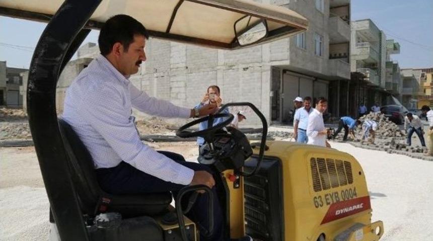 Eyy&uuml;biye Belediyesi Yenice&rsquo;de Kilit Parke D&ouml;ş&uuml;yor