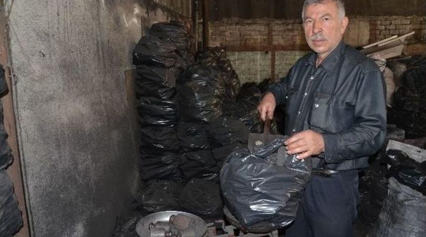 Eskişehirli Bayram &Ouml;ncesi Mangal K&ouml;m&uuml;r&uuml;ne Rağbet G&ouml;stermedi