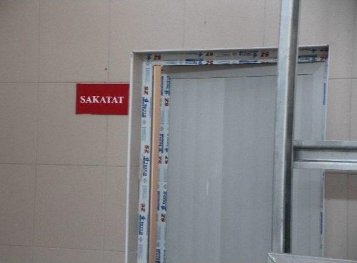 Hayvan Pazarında Ultrason Cihazı İle Gebelik Muayenesi G4