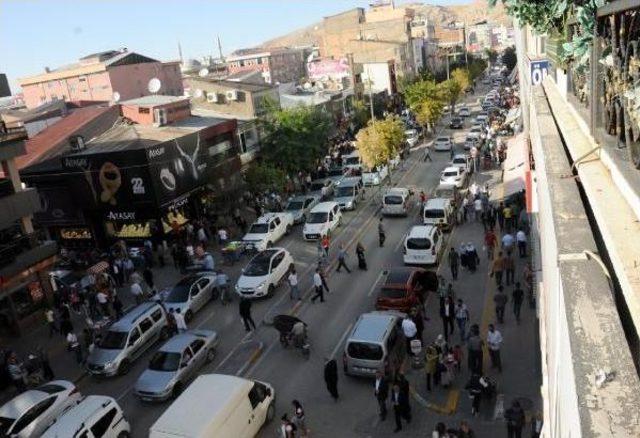 Kapıköy Kapandı, İranlı Turist Van'a Gelmedi