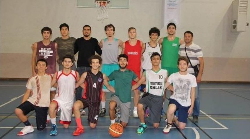 Şahin: &ldquo;salon Sporlarında 400 Gence Destek Veriyoruz&rdquo;