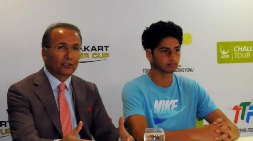 İzmir Cup'ta T&uuml;rk Tenisinin Yıldızları Yetişecek
