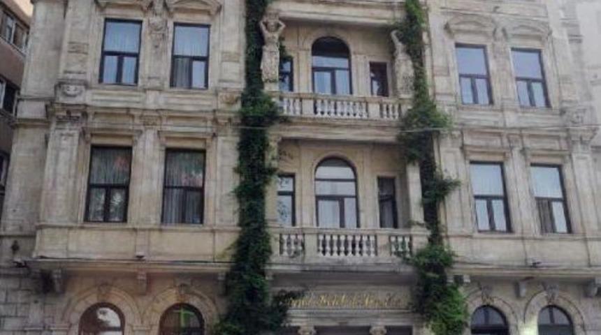 Salsa Partisinde Feci &Ouml;l&uuml;m