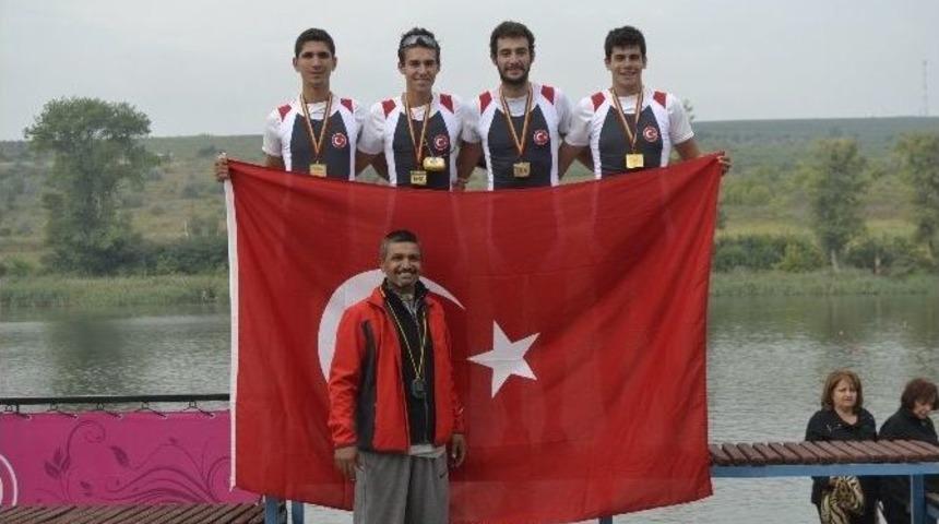 Balkan Gen&ccedil;ler Ampiyonası&rsquo;na K&ouml;rfez Damgası