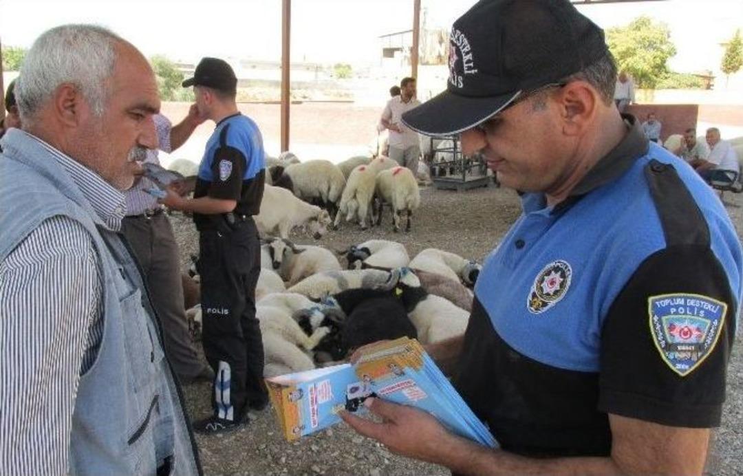 Polis, Kurbanlık Satıcılarını Sahte Paraya Karşı Uyardı