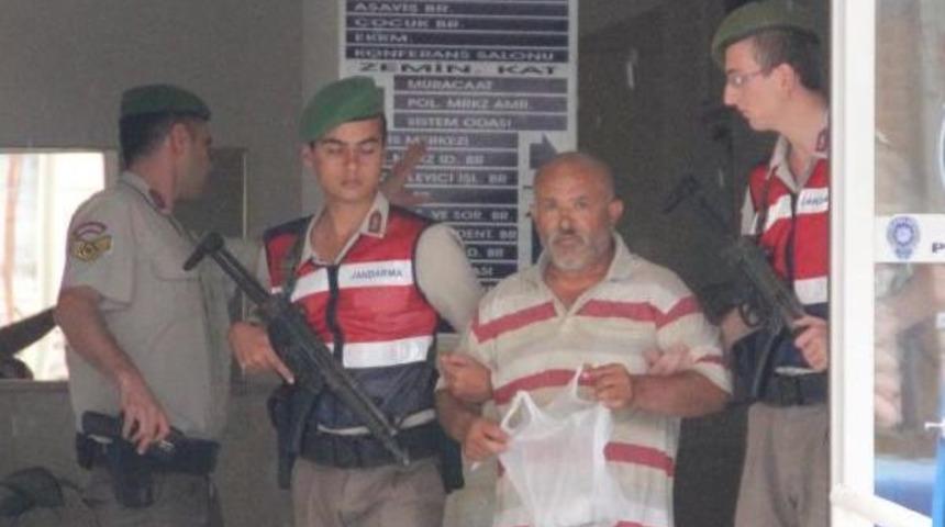 &Ccedil;aldığı Kovanlarla Yakalandı