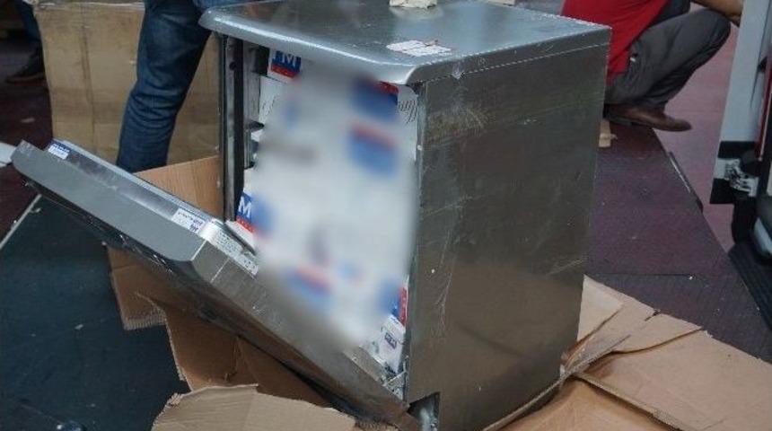 K&uuml;&ccedil;&uuml;k&ccedil;ekmece Ve Esenyurt&rsquo;ta Ka&ccedil;ak Sigara Operasyonu