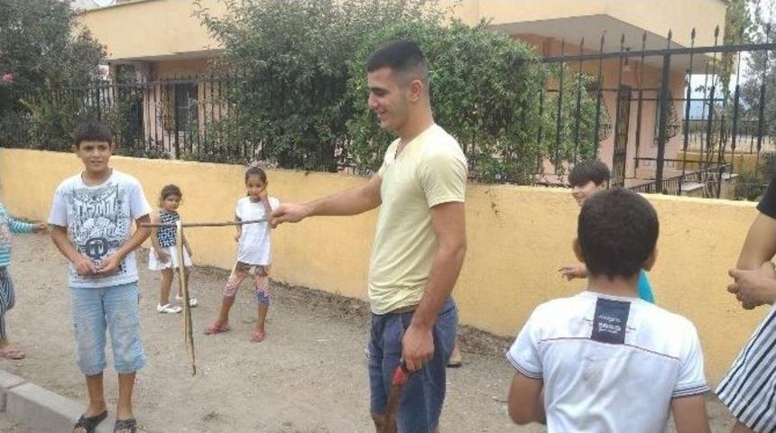 Motosikletle Giderken Başına &Ouml;yle Bir Şey Geldi Ki