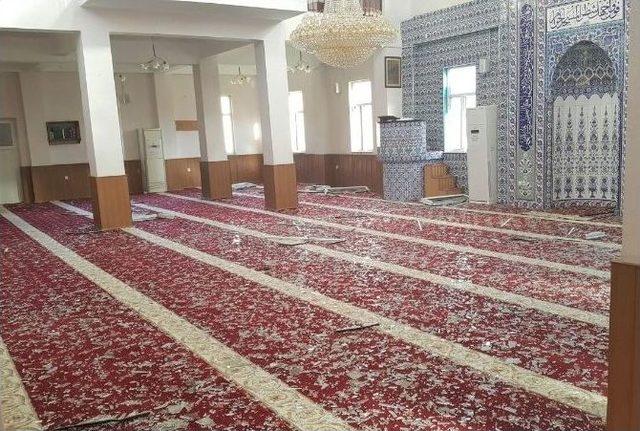 Bombalı Araç İmhasında Toki Camii Hasar Gördü