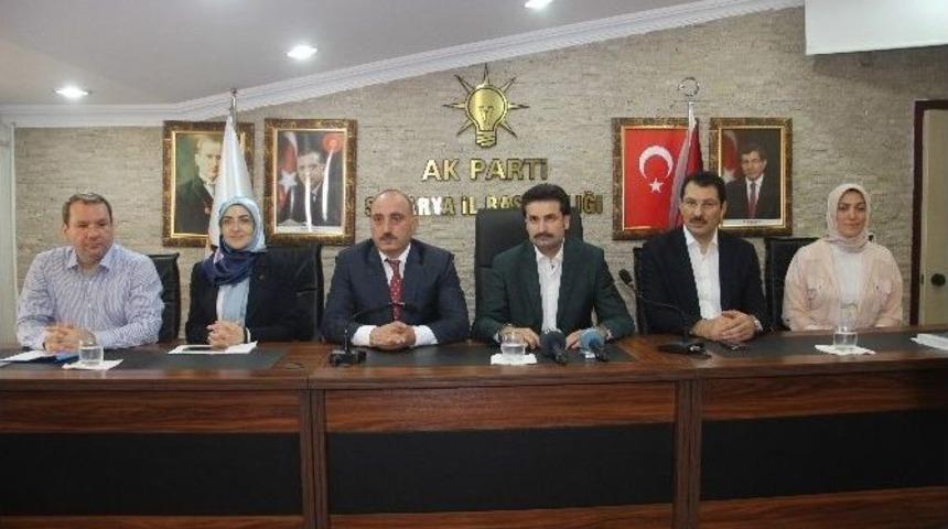 &Uuml;st&uuml;n&rsquo;den Sakarya&rsquo;da Siyasi Partilere Ortak &Ccedil;ağrı