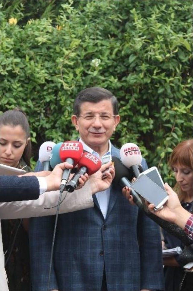 Davutoğlu’ndan İstifa Eden Bakanlar Açıklaması