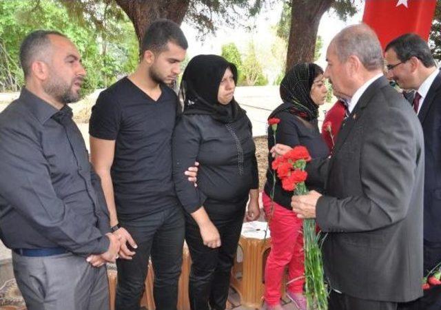 Şehit Annesinin Kabir Ziyaretindeki Feryadı Yürekleri Dağladı