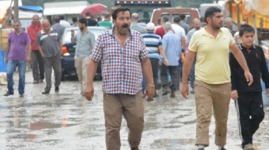 Bursa'da Kurban Pazarında Arife Yoğunluğu