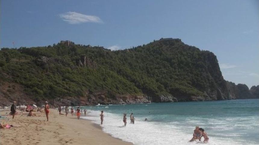 Bodrum&rsquo;da Sel, Alanya&rsquo;da Deniz Keyfi