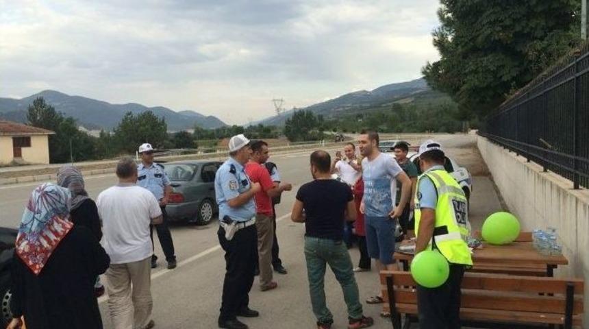 Polisten S&uuml;r&uuml;c&uuml;lere &ldquo;tatlı&rdquo; Uyarı