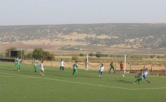 Yavuzelispor Hazırlık Ma&ccedil;ında S&uuml;leymanobasıspor&rsquo;u 3-2 Yendi 2