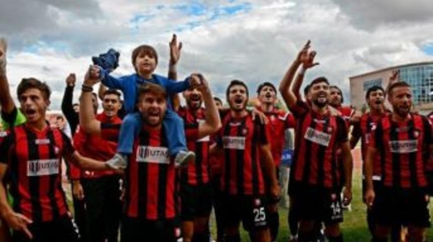 Utaş Uşakspor&rsquo;tan Bayram Hediyesi