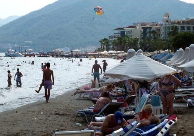 Marmaris'te Yağmur Ve Deniz Keyfi Bir Arada