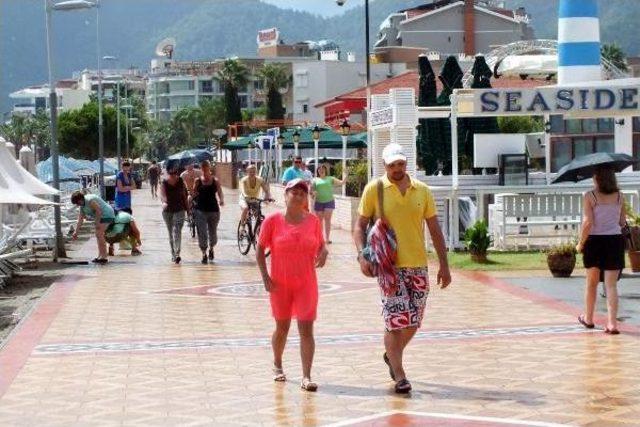 Marmaris'te Yağmur Ve Deniz Keyfi Bir Arada