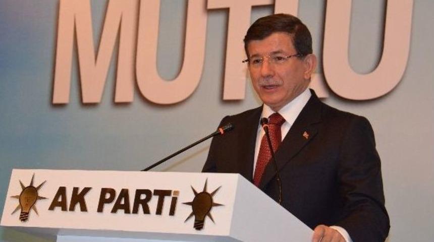 Başbakan Davutoğlu Bayramlaşma Programına Katıldı