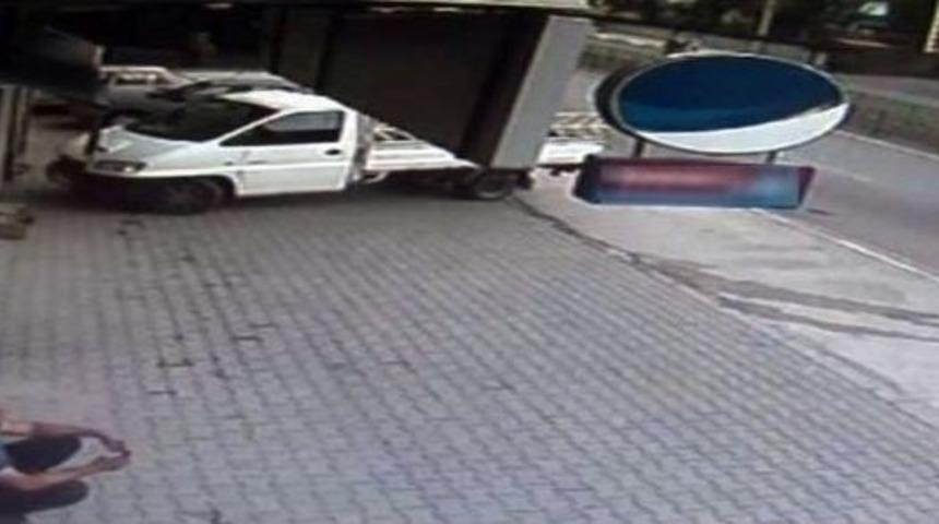 Karab&uuml;k&rsquo;te Markete Silahlı Saldırı