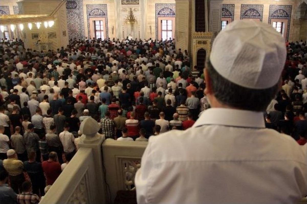 Adana&rsquo;da Bayram Coşkusu