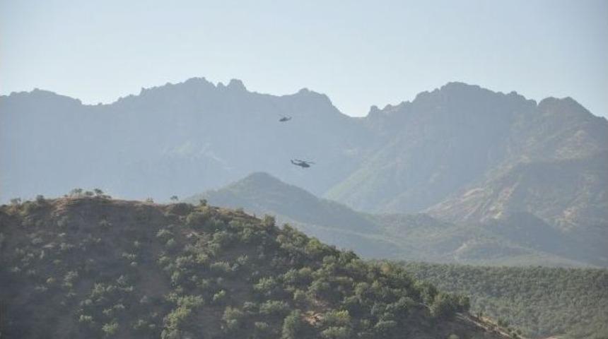 Tunceli&rsquo;de &Ouml;zel Harekat Polislerine Saldırı