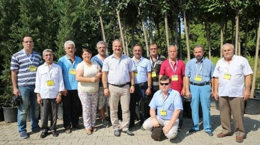 Buca&rsquo;nın 32 Parkı G&ouml;n&uuml;ll&uuml;s&uuml;ne Kavuştu