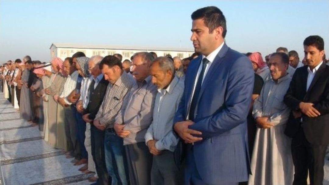 &Ccedil;adırkentte Bayram Namazı