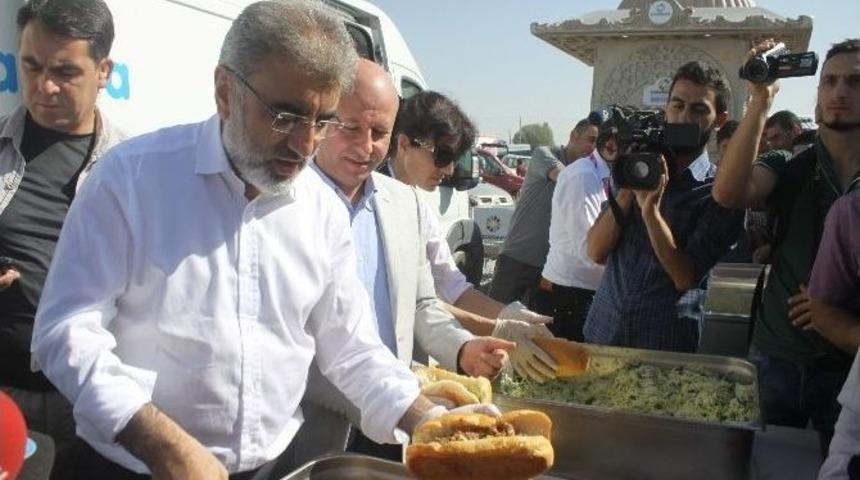 Eneri Ve Tabii Kaynaklar Eski Bakanı Taner Yıldız Oymaağa&ccedil; Kurban Kesim Yerini Gezdi