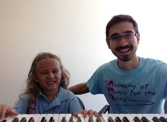 Mersinli Piyanist Hollywood Filmlerine M&uuml;zik Yapıyor 1