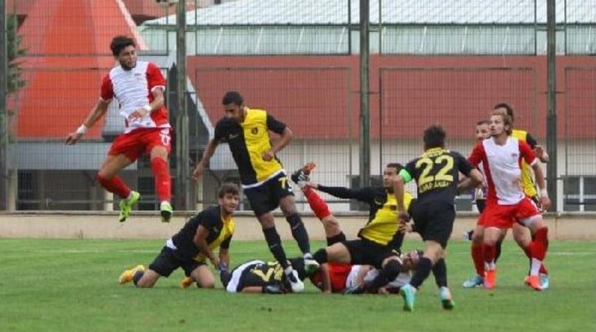 Manisaspor'da Yedekler Tam Not Aldı