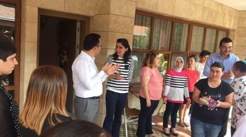 Kula Ak Parti&rsquo;den Rehabilitasyon Merkezine Bayram Ziyareti