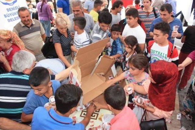 Bakanlı Bayramlaşmada Ikrama Hücum