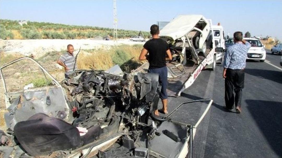 Gaziantep&rsquo;te Feci Kaza: 3 &Ouml;l&uuml;, 5 Yaralı