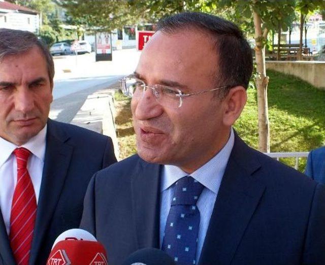 Bozdağ: Bismillah Demeyi Yasaklayan Bir Anlayışı Kabul Edemeyiz