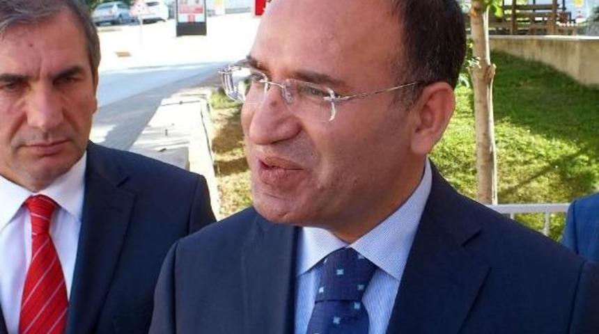 Bozdağ: Bismillah Demeyi Yasaklayan Bir Anlayışı Kabul Edemeyiz