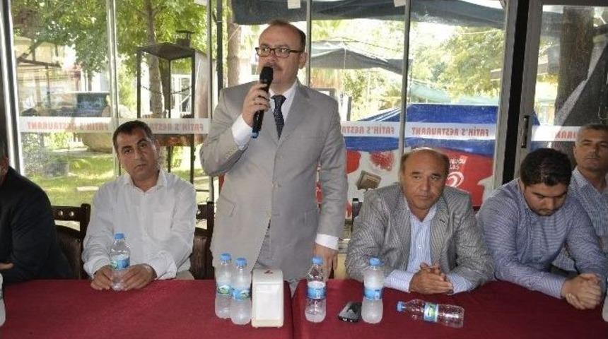 Seydikemer Protokol&uuml; Halkla Bayramlaştı