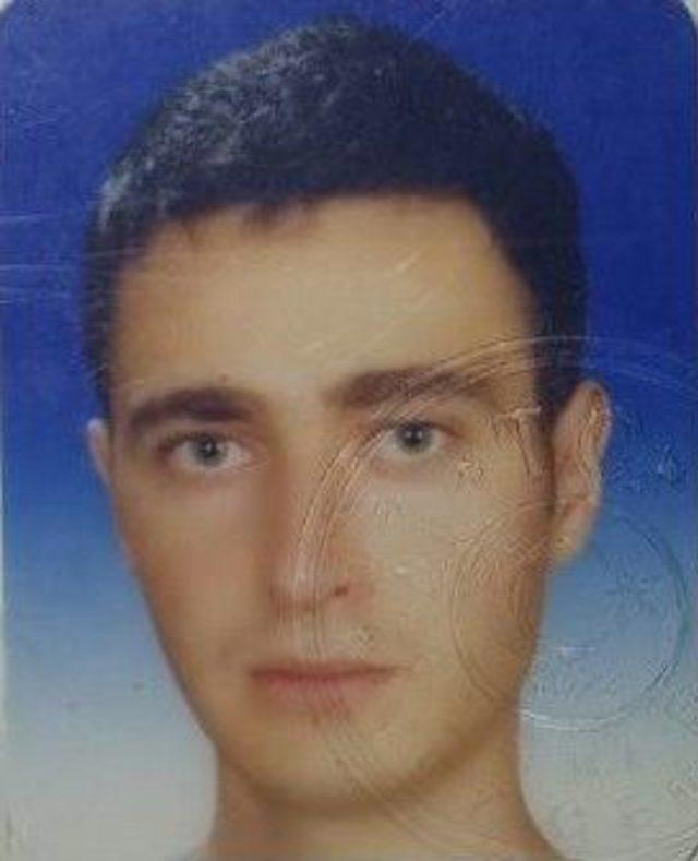 Otomobil İkiye B&ouml;l&uuml;nd&uuml;: 1 &Ouml;l&uuml; 2