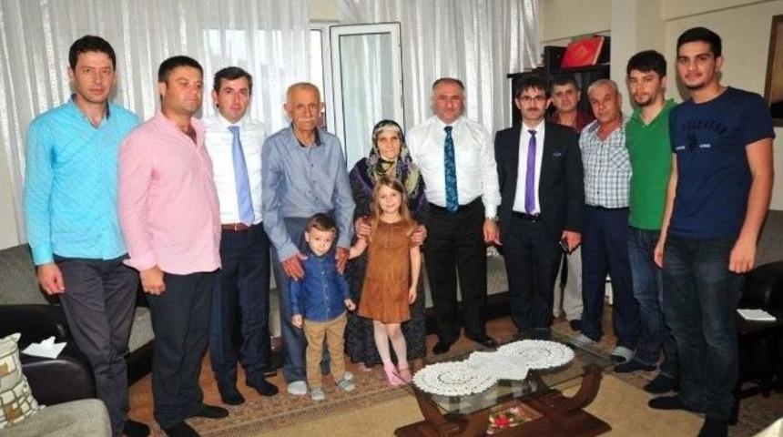 Başkan &Ccedil;ağlayan, Şehit Ailelerini Ziyaret Etti