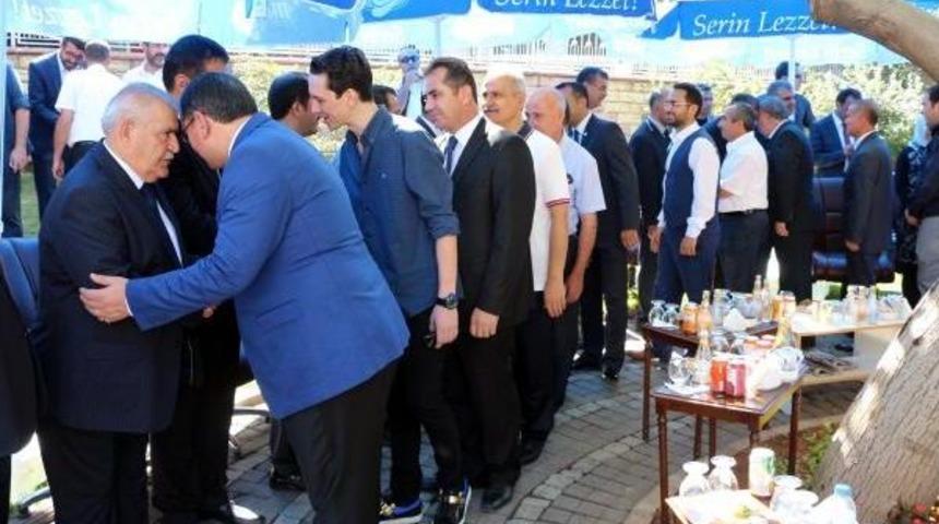 Kahramanmaraş'ta Bayramlaşma T&ouml;reni