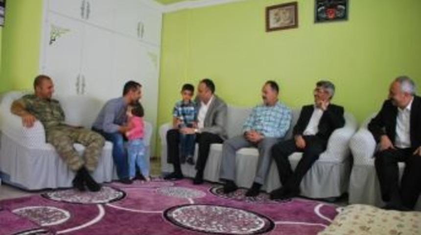Kaymakamdan Şehit Ve Gazi Yakınlarına Bayram Ziyareti