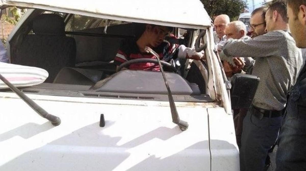 Bolu&rsquo;da Trafik Kazası: 3 Yaralı