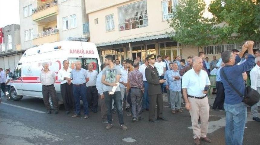 Vali Demirtaş, Şehidin Babasıyla Bir Araya Geldi