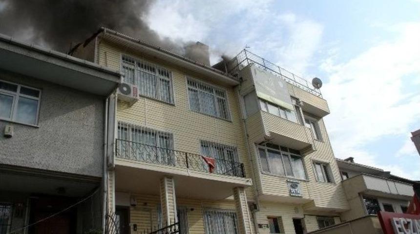 1 Aylık Bebek &Ccedil;ıkan Yangında Son Anda Kurtarıldı