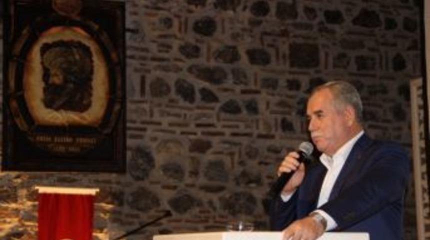 Ak Partili Berber Konuşmasının &Ccedil;arpıtılmasına Tepki G&ouml;sterdi