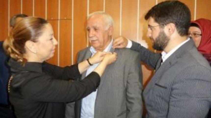 Mhp&rsquo;li Belediye Meclis &Uuml;yesi Ak Parti&rsquo;ye Ge&ccedil;ti